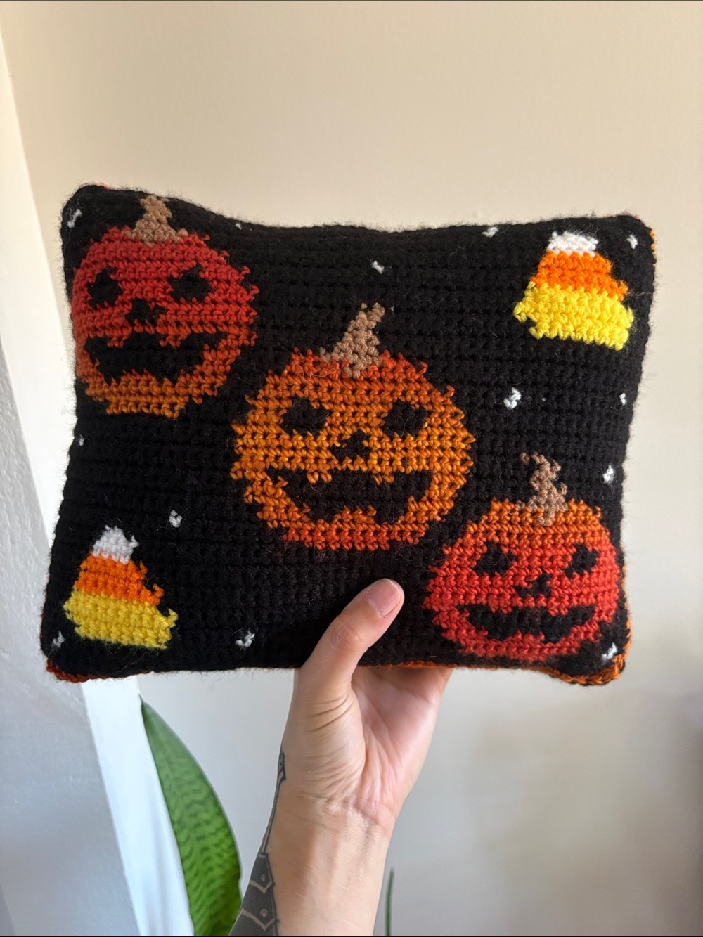 Halloween Throw Pillow | Jack-O-Lanterns